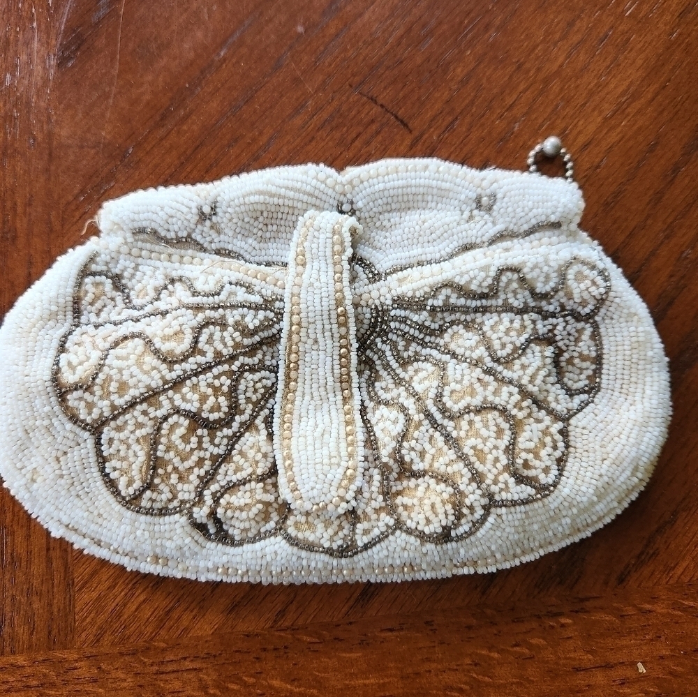 Vintage pearl beaded bag - Picture 3 of 9